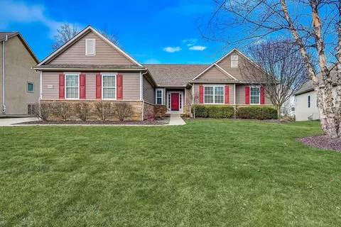 1832 Hannah Farms Ct, Blacklick, OH 43004