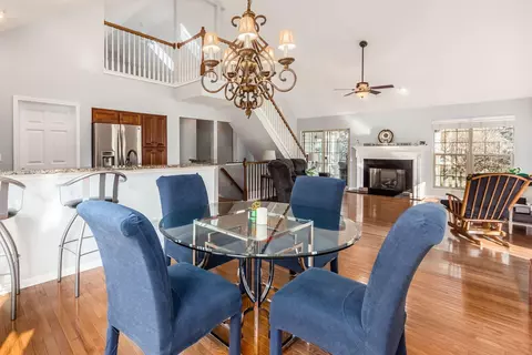 Dining - 5917 Dunabbey Loop, Dublin, OH 43017 photo 2 of 2