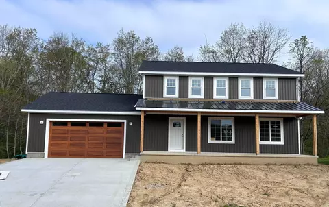 32268 Cedar Ln, Logan, OH 43138