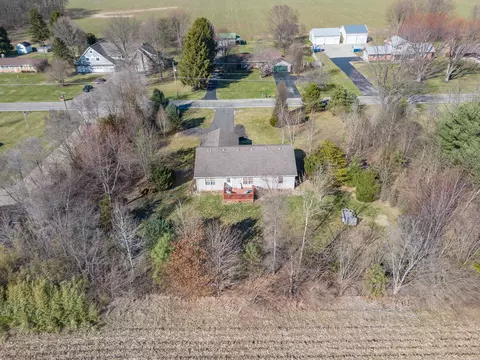 View/Area - 4909 E County Line Rd, Springfield, OH 45502 photo 4 of 4