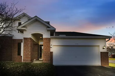 3175 Belstead Dr, Grove City, OH 43123