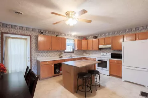 Kitchen - 110 Breaden Ave, Jackson, OH 45640 photo 1 of 2