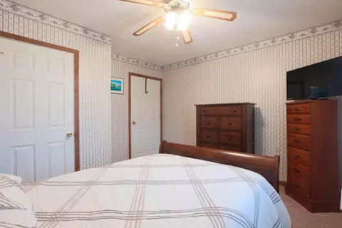 Bedroom - 110 Breaden Ave, Jackson, OH 45640 photo 4 of 6