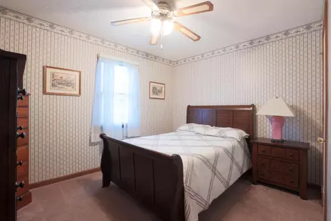 Bedroom - 110 Breaden Ave, Jackson, OH 45640 photo 3 of 6
