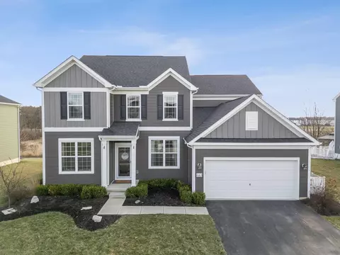 663 Viola Dr, Sunbury, OH 43074