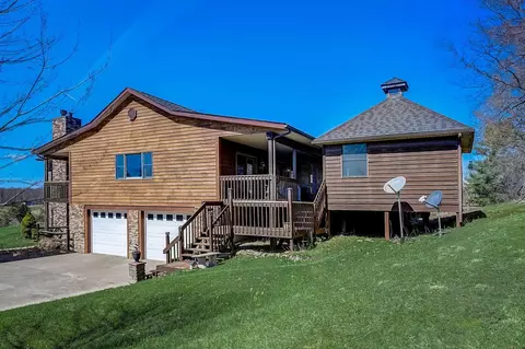 Exterior - 34203 Moore Rd, Logan, OH 43138 photo 6 of 10
