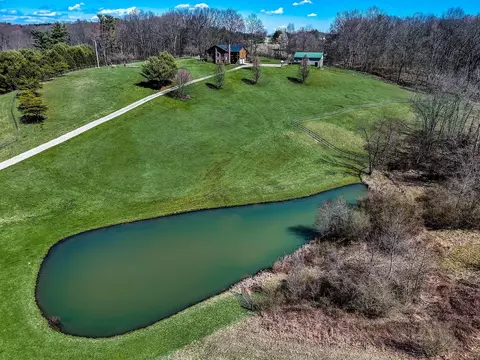 34203 Moore Rd, Logan, OH 43138