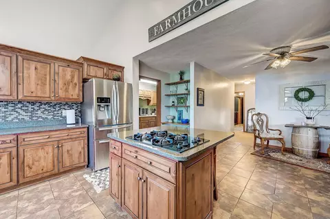 Kitchen - 34203 Moore Rd, Logan, OH 43138 photo 4 of 5