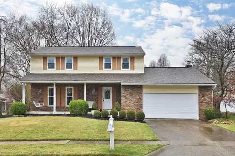 6879 Glade St, Worthington, OH 43085