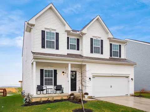 5308 Karst Cir, Ashville, OH 43103