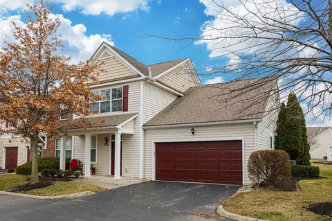 4365 Club Trail Ln #9, Grove City, OH 43123