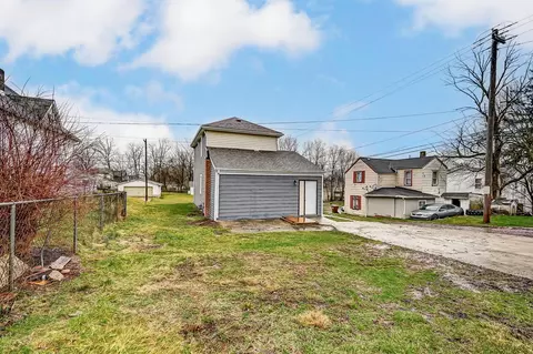 Exterior - 120 Seever St, Springfield, OH 45506 photo 4 of 9