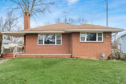 1572 Bostwick Rd, Columbus, OH 43227