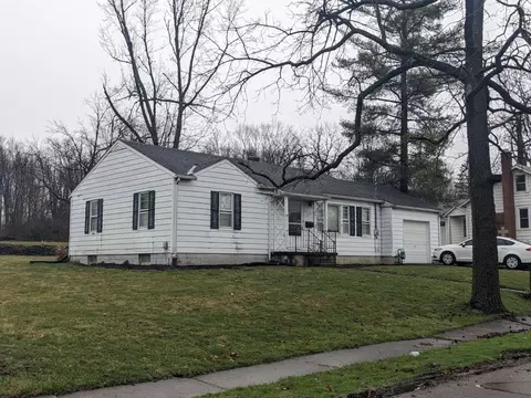 256 W Union St, Mount Gilead, OH 43338