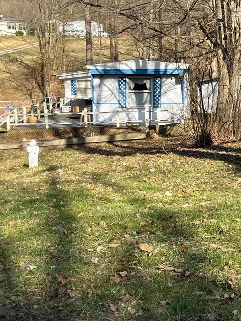 2652 Blake Rd, Coolville, OH 45723