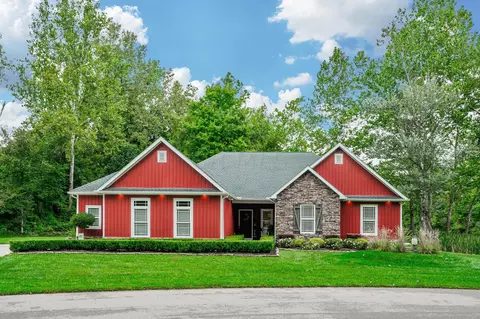 3505 Chester Ests Dr, Chesterville, OH 43317