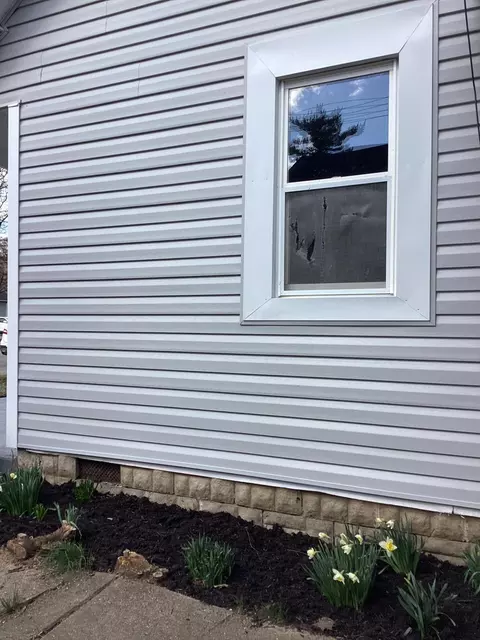 Exterior - 180 Warner Ave, Logan, OH 43138 photo 7 of 7