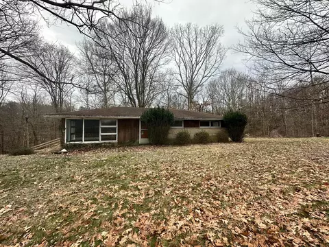 7700 West Pike, Zanesville, OH 43701
