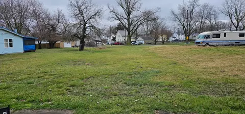 864 Kenton Ave, Marion, OH 43302