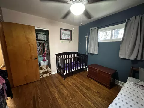 Bedroom - 2943 S Burnett Rd, Springfield, OH 45505 photo 9 of 10