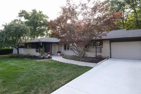 3049 Leeds Rd, Columbus, OH 43221