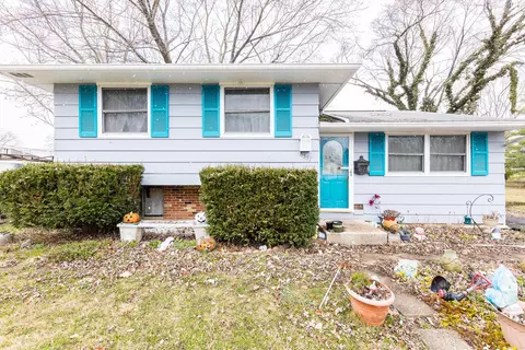 6557 Dobson Sq W, Columbus, OH 43229