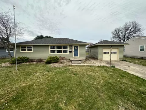 398 Sabrecutt Dr, Newark, OH 43055