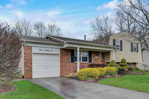 1282 Newbury Dr, Columbus, OH 43229