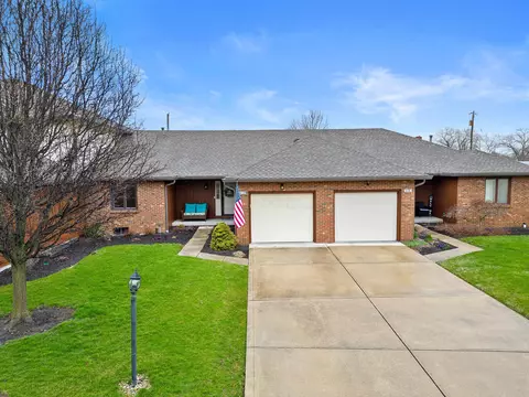 3172 Parkview Cir, Grove City, OH 43123