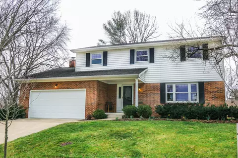 1257 Autumn Hill Dr, Columbus, OH 43235