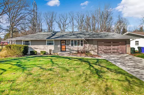 838 Inwood Pl, Columbus, OH 43224