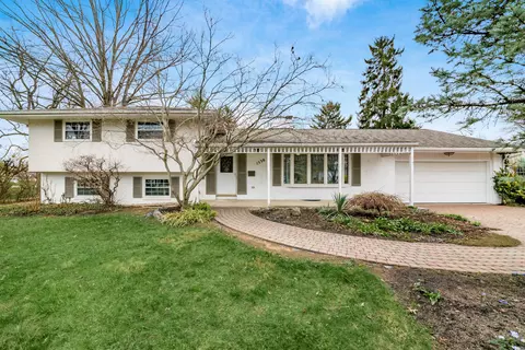 1538 Pemberton Dr, Columbus, OH 43221