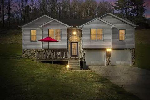 14233 Nickel Plate Rd, Logan, OH 43138