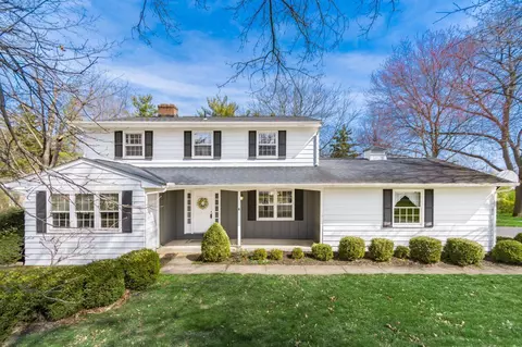 242 Apache Cir, Westerville, OH 43081
