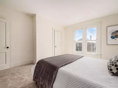 Bedroom - 344 E Kossuth St, Columbus, OH 43206 photo 2 of 4