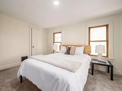 Bedroom - 344 E Kossuth St, Columbus, OH 43206 photo 4 of 4