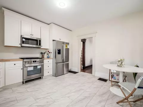 Kitchen - 344 E Kossuth St, Columbus, OH 43206 photo 3 of 3