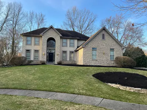 229 Springbrook Dr, Columbus, OH 43230