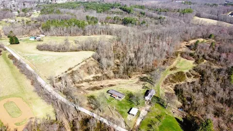 4984 Gun Club Rd, Athens, OH 45701