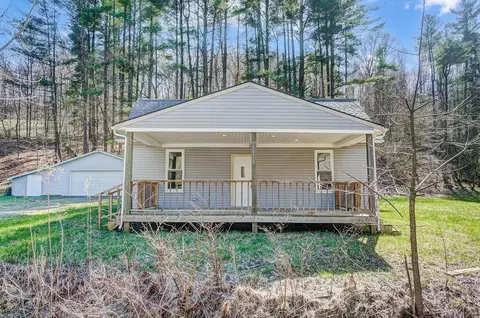 36511 Lime Bank Rd, Logan, OH 43138