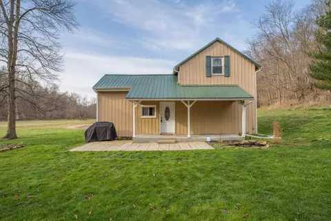 5497 Township Road 372, Logan, OH 43138