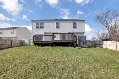 Exterior - 224 Haystack Ave, Pataskala, OH 43062 photo 5 of 15