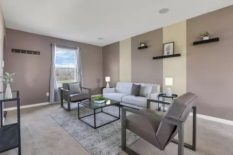 Living - 224 Haystack Ave, Pataskala, OH 43062 photo 3 of 6