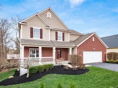 239 Wagon Trl S, Powell, OH 43065