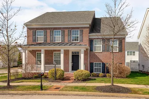 5081 Hearthstone Park Dr, New Albany, OH 43054