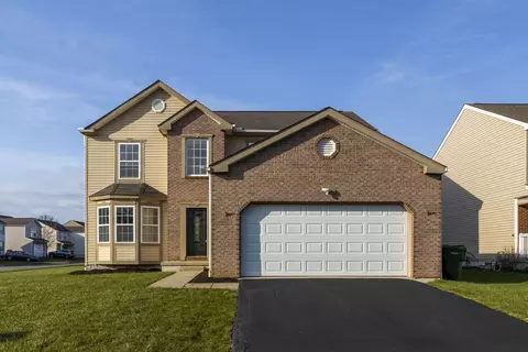 6932 Storm Boat Ln, Canal Winchester, OH 43110