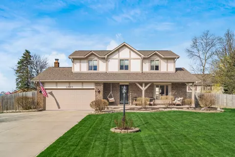 12113 Woodstock Ave, Pickerington, OH 43147