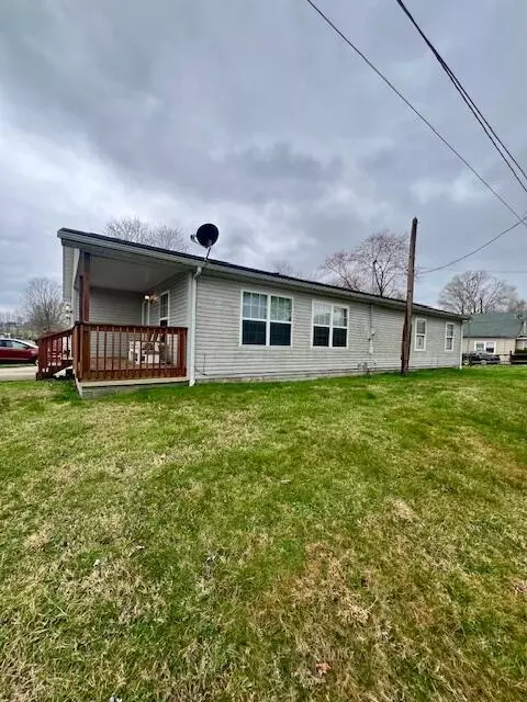 Exterior - 10 Thacker Ave, Hamden, OH 45634 photo 2 of 5