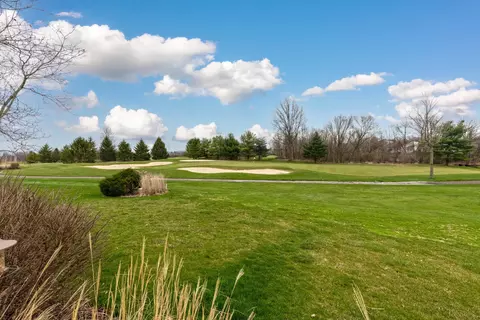 Exterior - 284 Trail East SW, Pataskala, OH 43062 photo 7 of 7