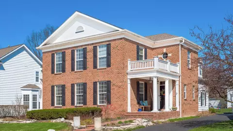6902 Addenbrook Blvd, New Albany, OH 43054